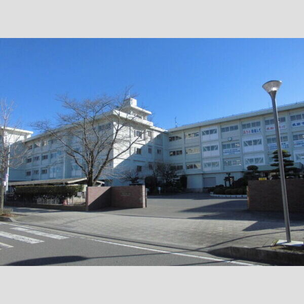 現地周辺 (伊勢崎市立第一中学校)