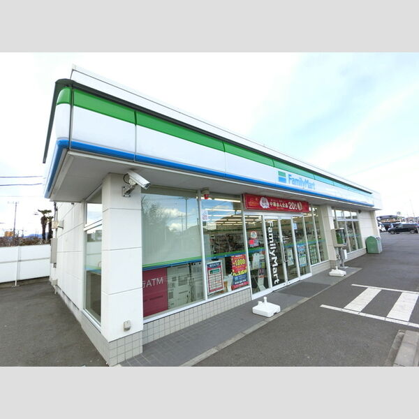 現地周辺 (フャミリーマート前橋総社町高井店(1,219m))
