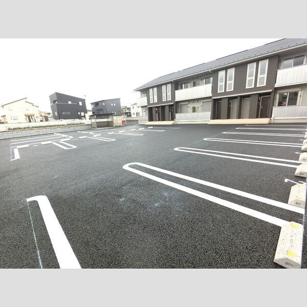駐車場 (駐車場)