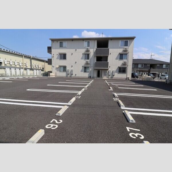 駐車場 (駐車場)