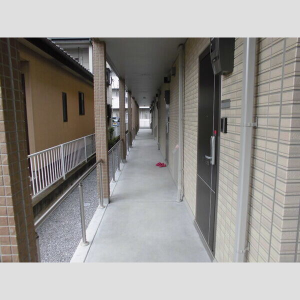 エントランス (エントランス)