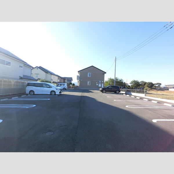 駐車場 (駐車場)