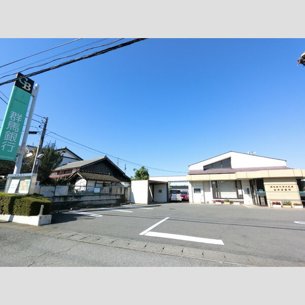 現地周辺 (群馬銀行金井出張所)