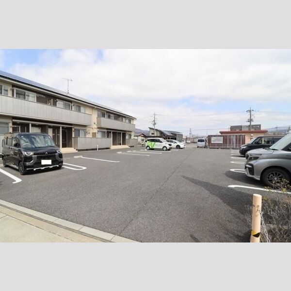 駐車場 (駐車場)