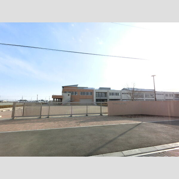 現地周辺 (伊勢崎市立赤掘中学校)