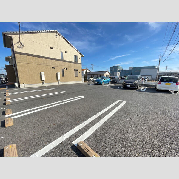 駐車場 (駐車場)