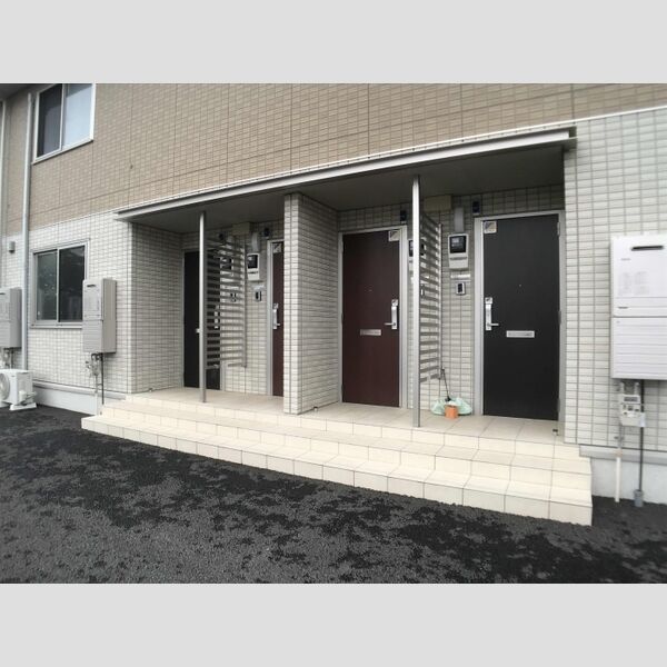 エントランス (エントランス)