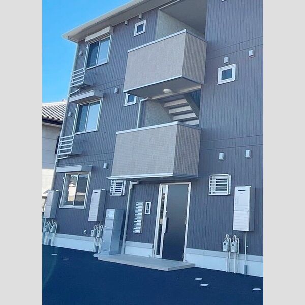 エントランス (エントランス)