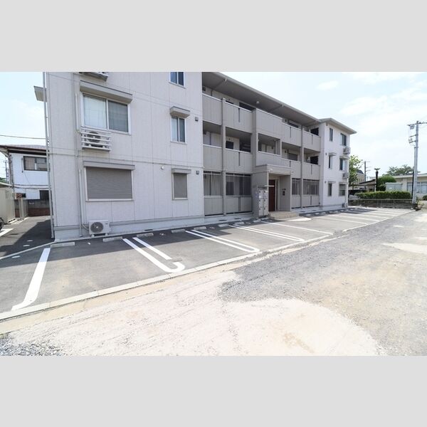 駐車場 (駐車場)