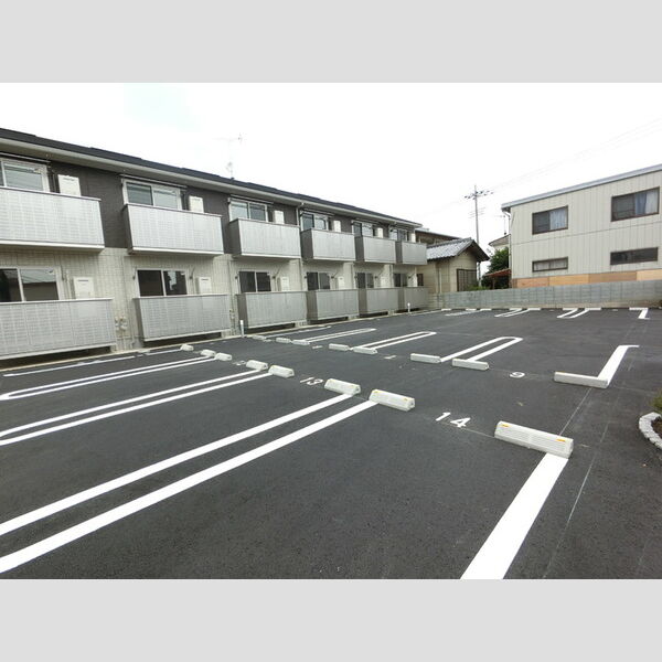 駐車場 (駐車場)
