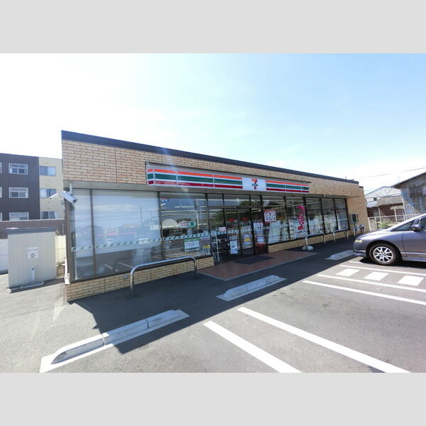 現地周辺 (セブンイレブン前橋小相木店)