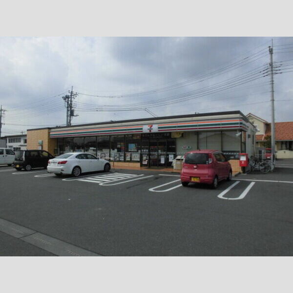 現地周辺 (セブンイレブン伊勢崎昭和町店(534m))