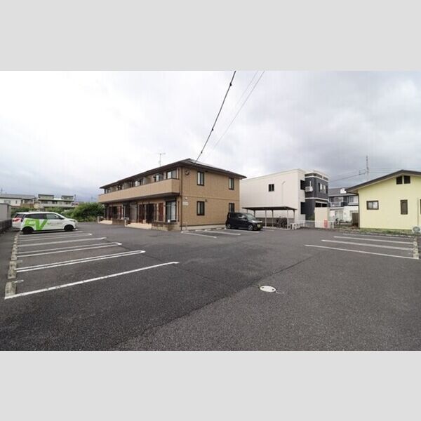 駐車場 (駐車場)