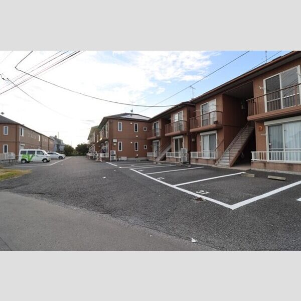 駐車場 (駐車場)