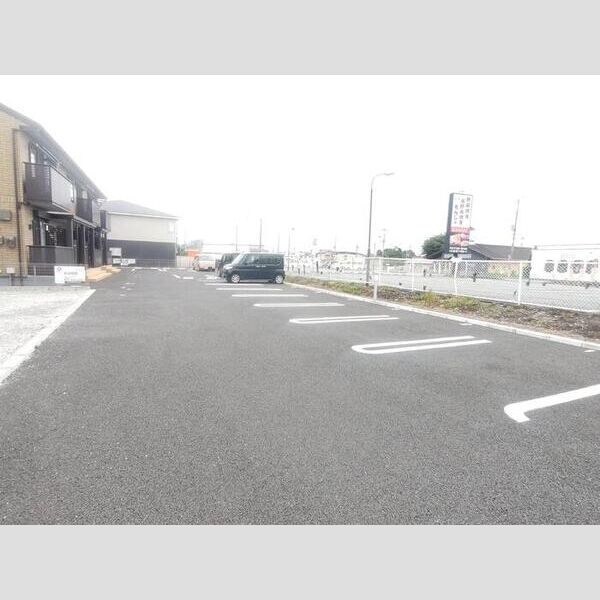 駐車場 (駐車場)