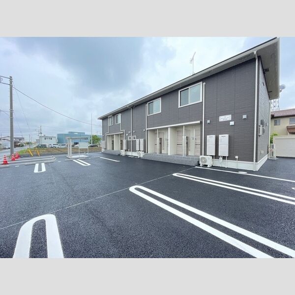 駐車場 (駐車場)
