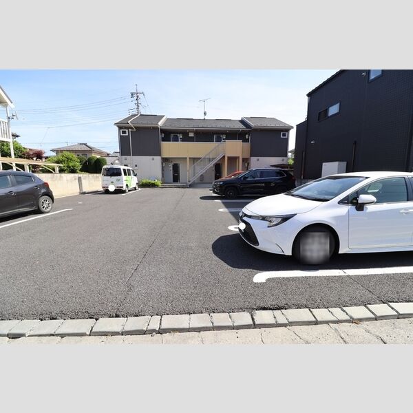 駐車場 (駐車場)