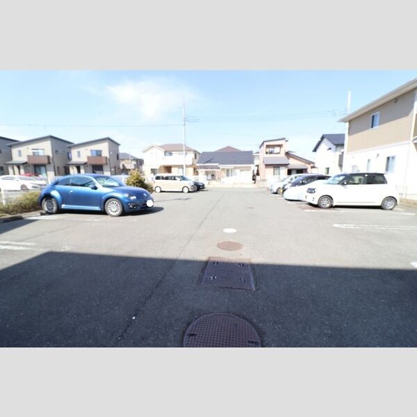 駐車場 (駐車場)