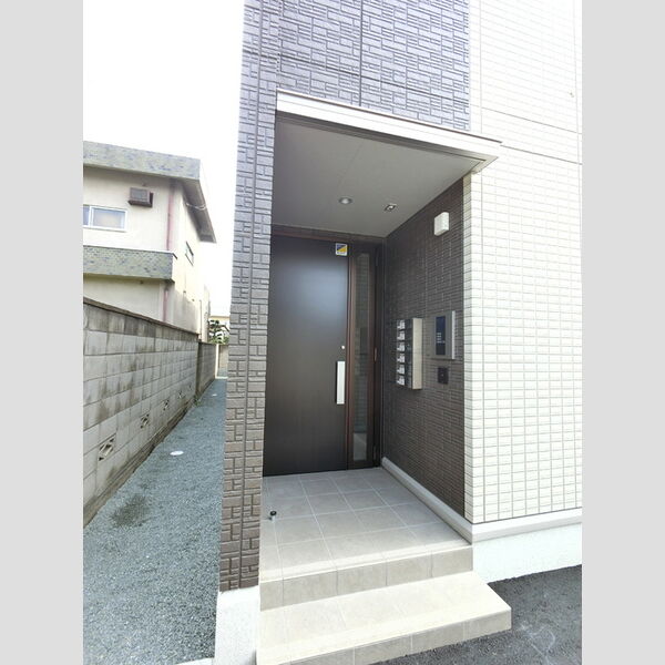 エントランス (エントランス)