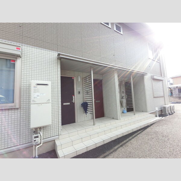 エントランス (エントランス)