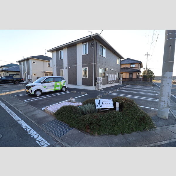 駐車場 (駐車場)