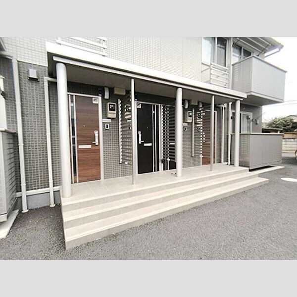 エントランス (エントランス)