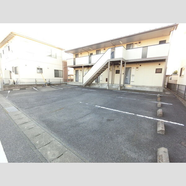 駐車場 (駐車場)