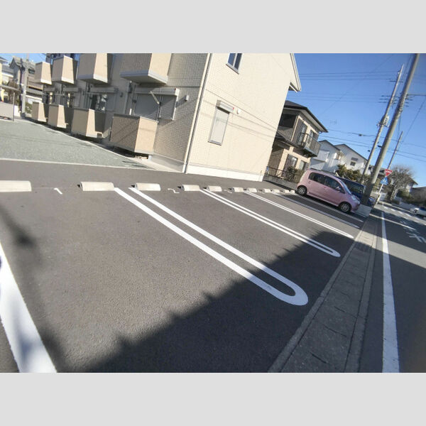 駐車場 (駐車場)