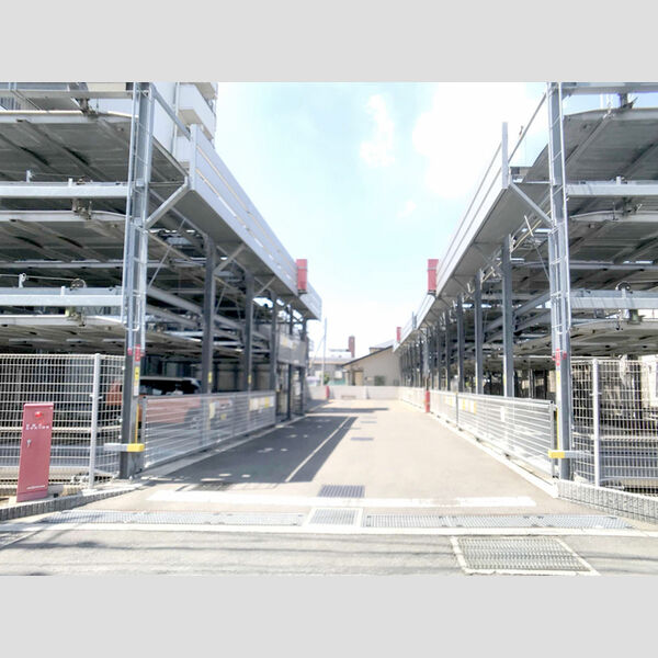 駐車場 (駐車場)