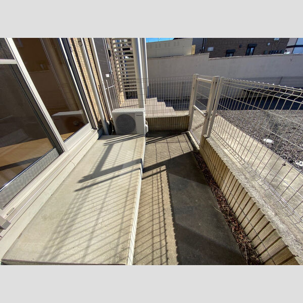 その他 (専用テラス)