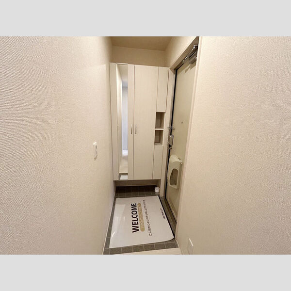 玄関 (玄関)