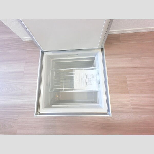 その他設備 (床下収納)