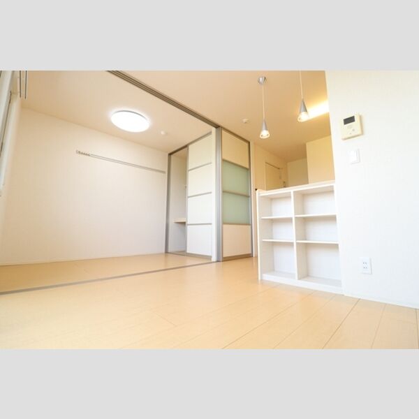 居室・リビング (DK)