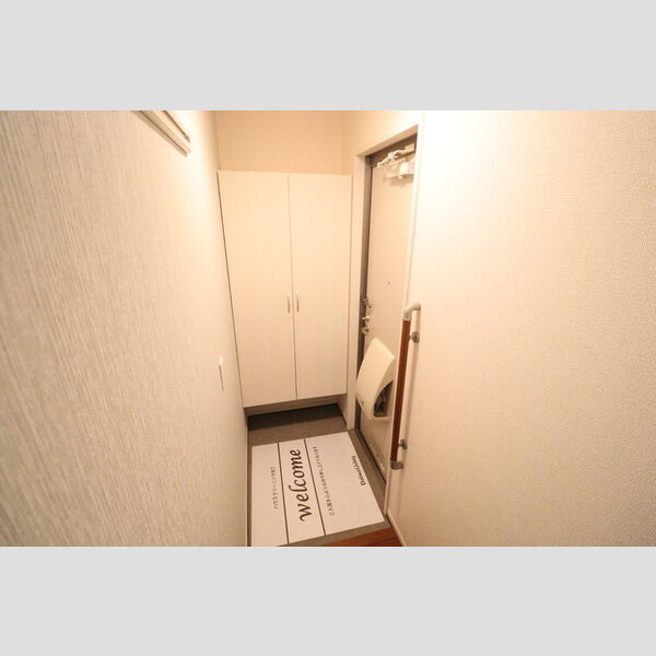 玄関 (玄関)