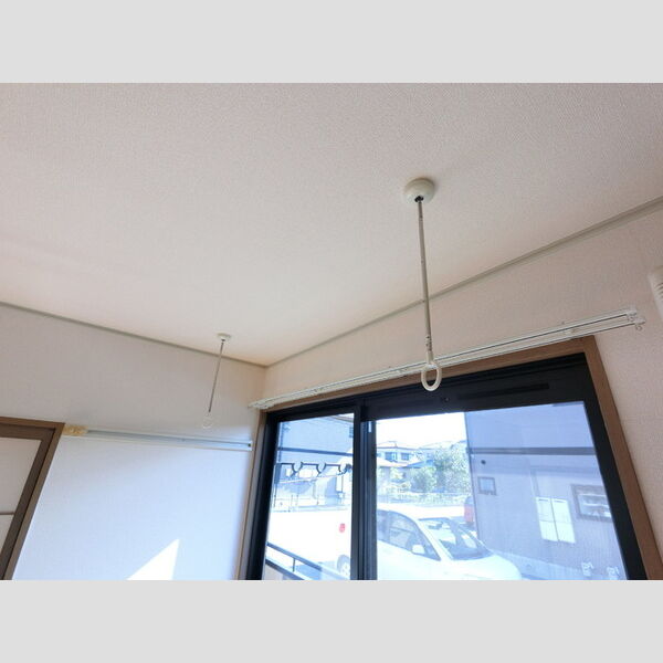 その他 (雨の日も安心室内物干し)
