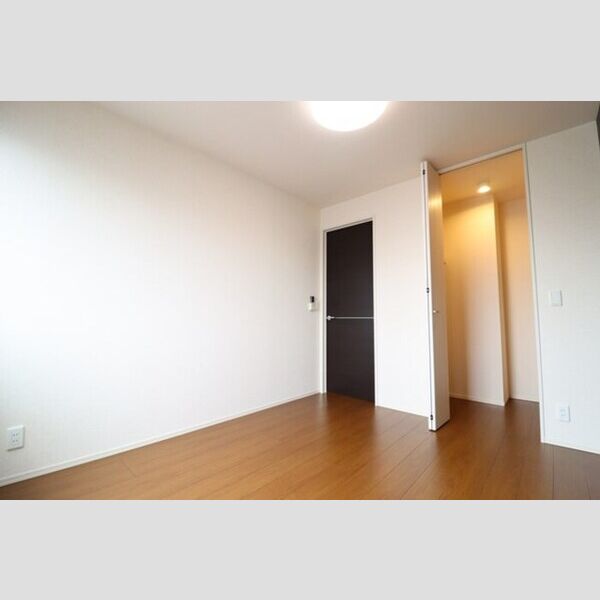 その他 (洋室5.2帖)