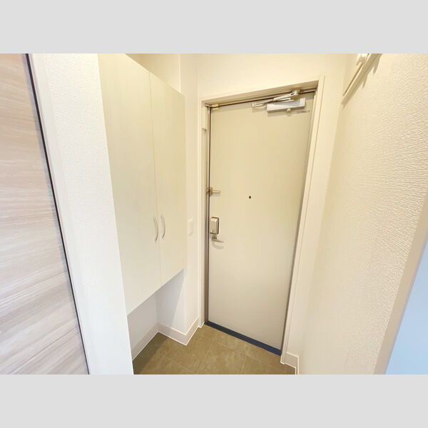 玄関 (玄関入り口)