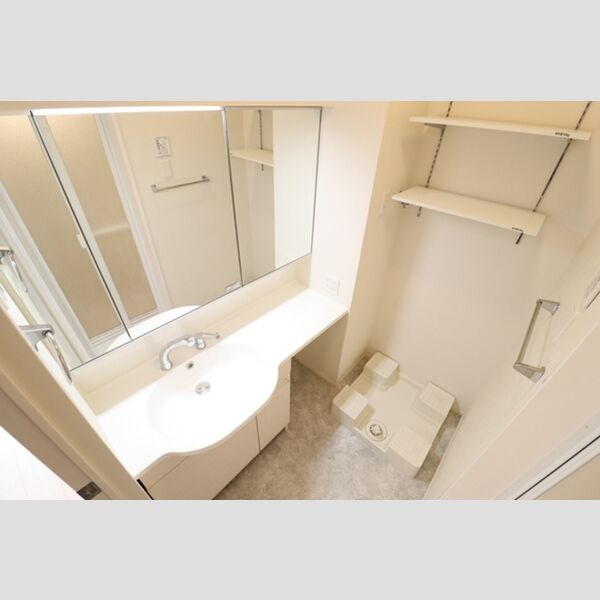 洗面所 (洗面室)