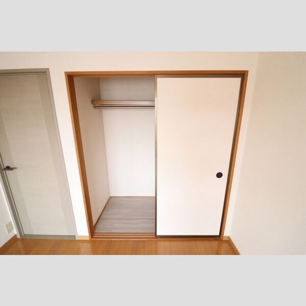 収納 (物入)