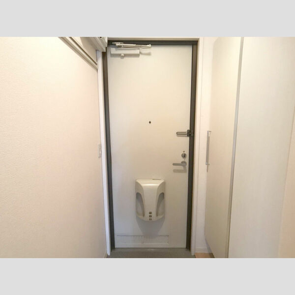 玄関 (玄関入り口)