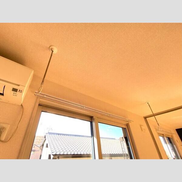 その他 (雨の日も安心室内物干し)