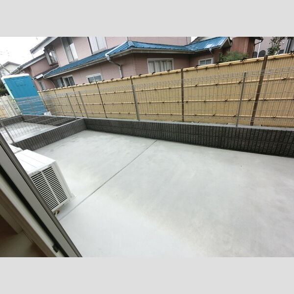 その他 (専用テラス)