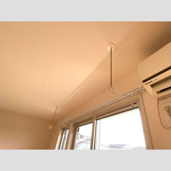 その他 (雨の日も安心室内物干し)