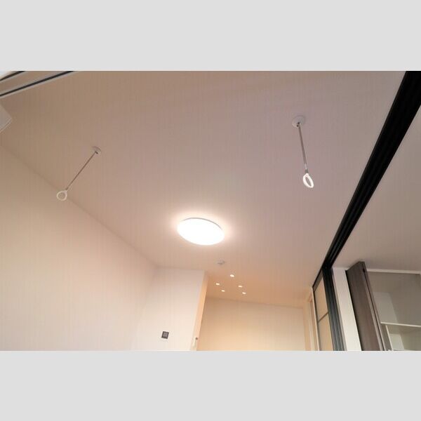 その他 (雨の日も安心室内物干し)