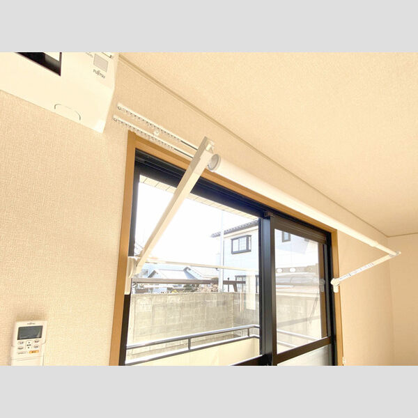 その他 (雨の日も安心室内物干し)