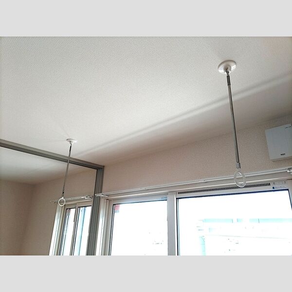 その他 (室内物干し)