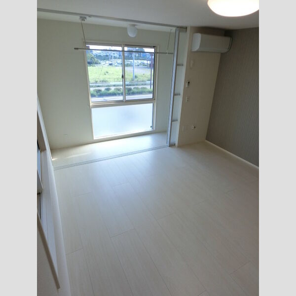 居室・リビング (洋室・サンルーム)