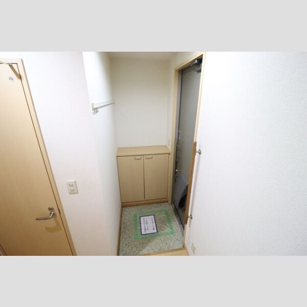 玄関 (玄関)