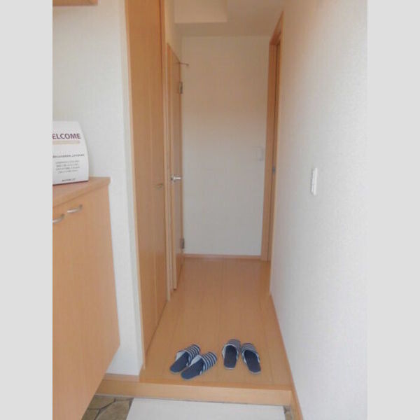 玄関 (玄関ホール)