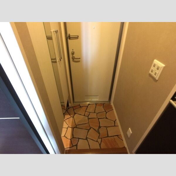 玄関 (玄関)